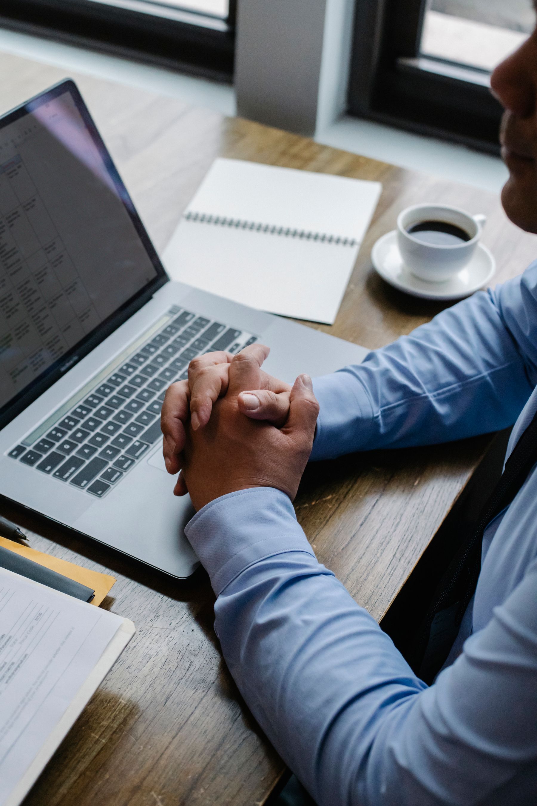 People working together on a practical SEO learning question